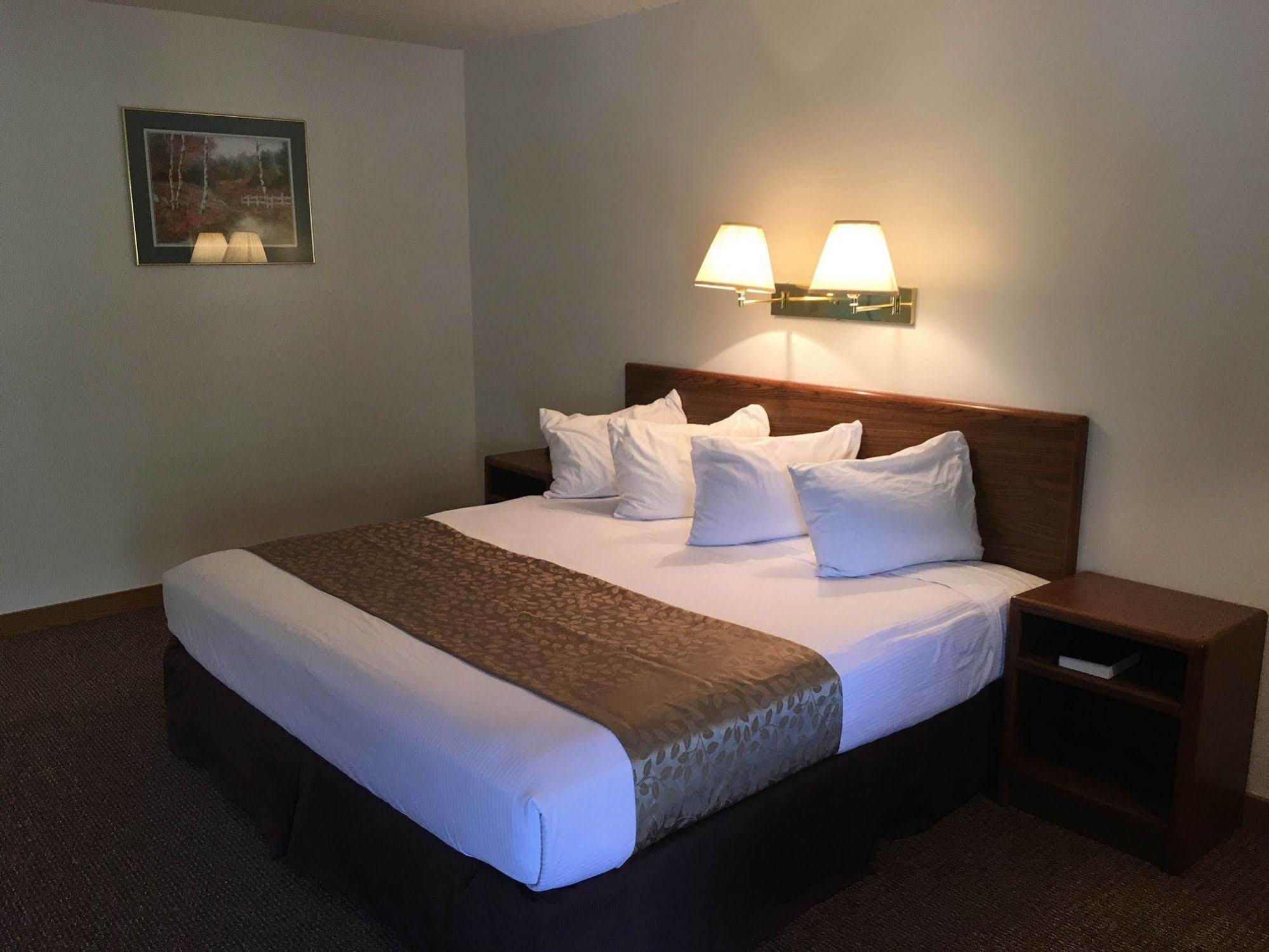Golden Eagle Inn Jackson Bagian luar foto